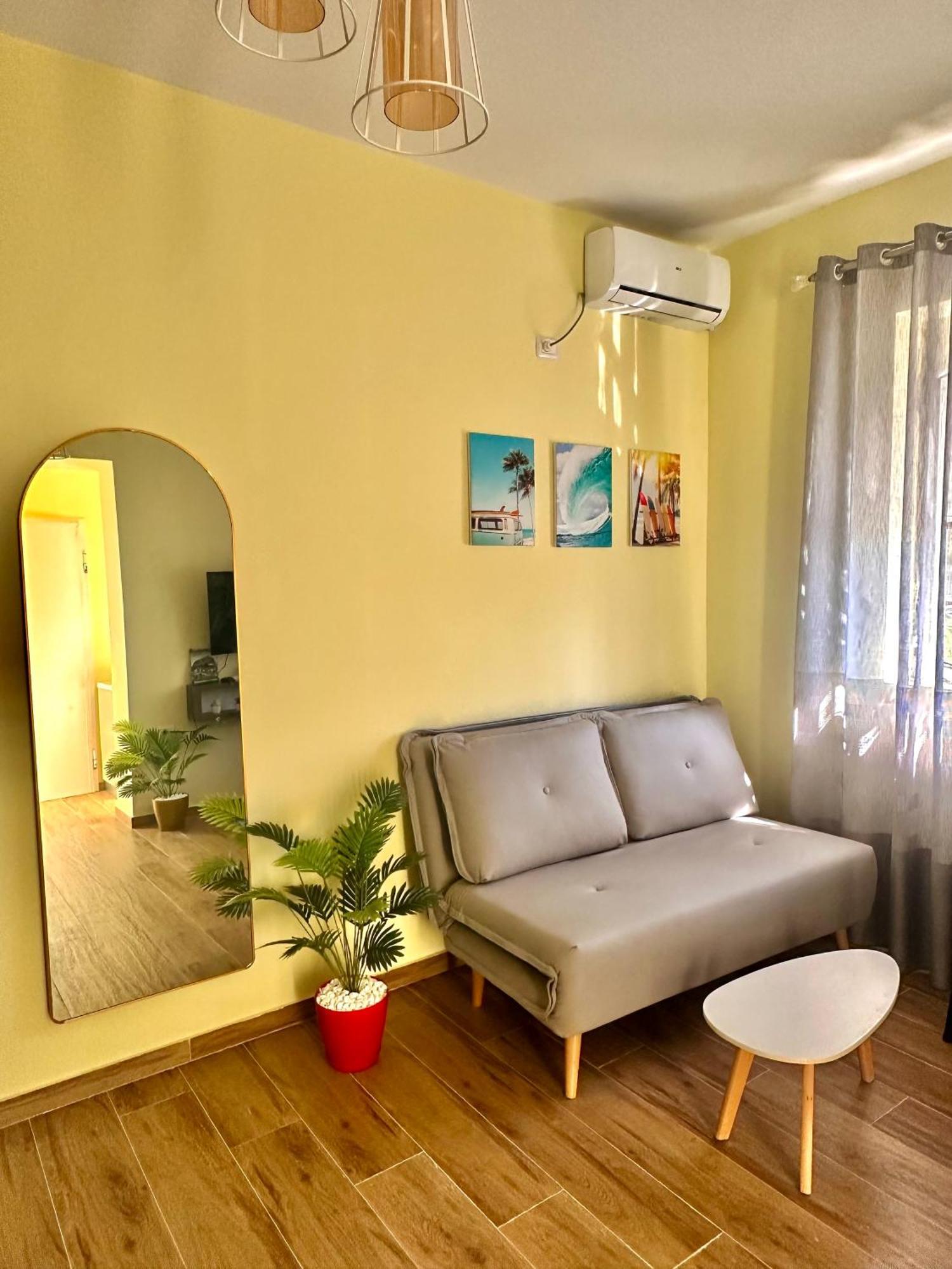 Apartment Vibe *